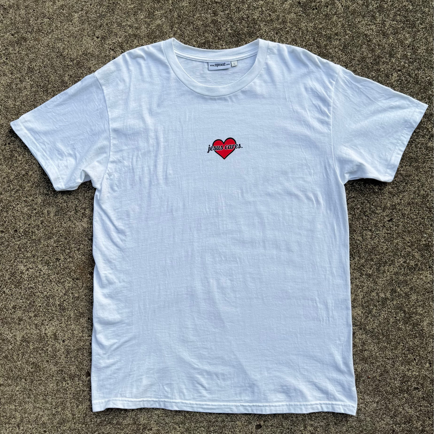 (XXS) Jesus Cares T-Shirt