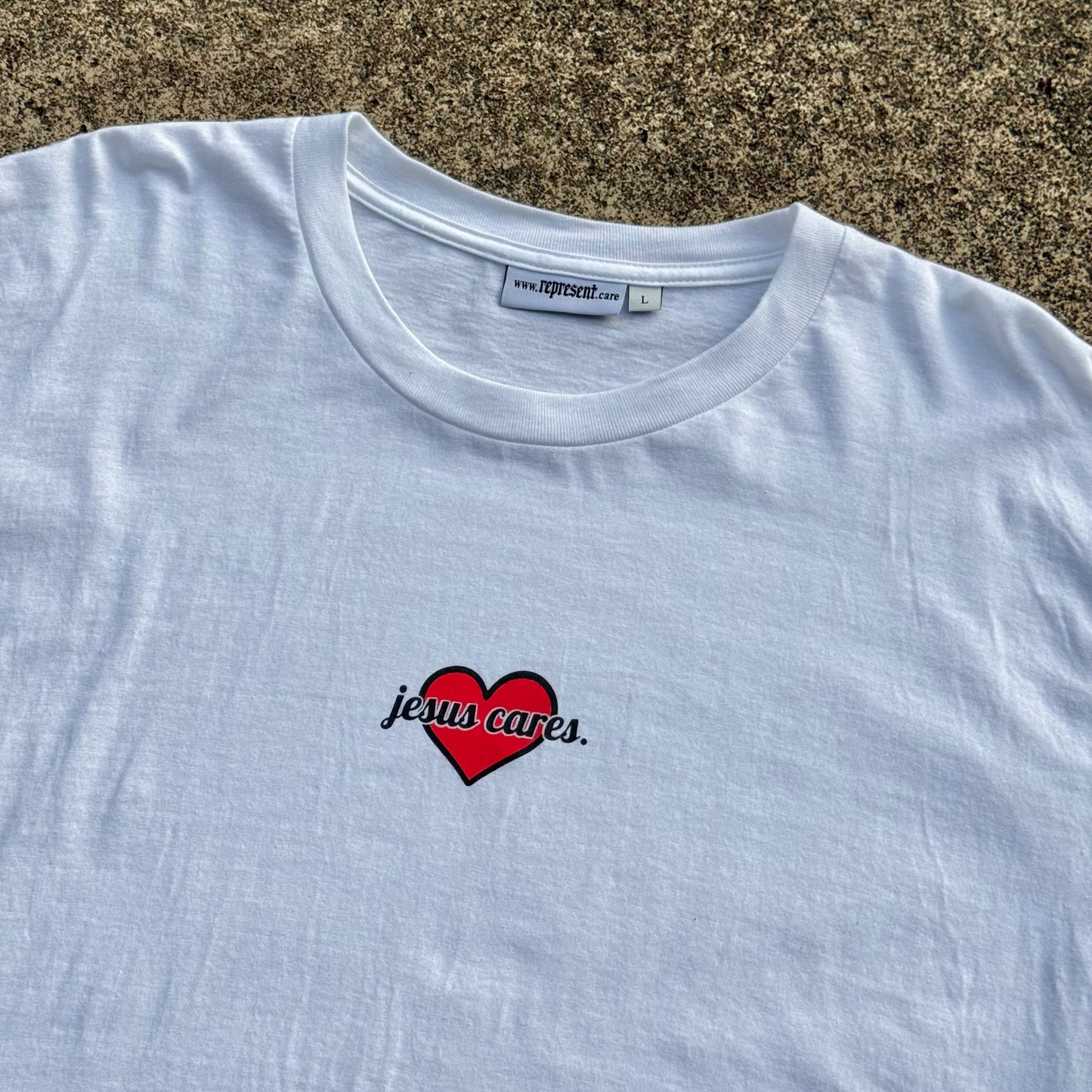 (XXS) Jesus Cares T-Shirt